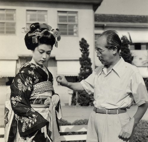 Ayako Wakao and Kenji Mizoguchi (the perfectionist), on the set of A GEISHA 